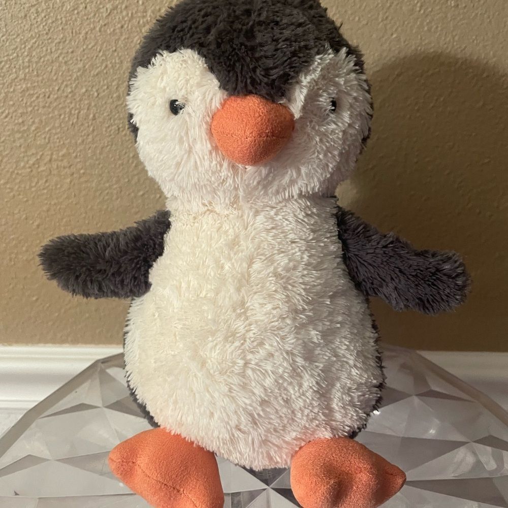 Jellycat London Retired Penguin Plush Jelly!